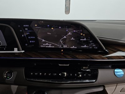 2023 Cadillac ESCALADE 5TH GENERATION 缩略图 18