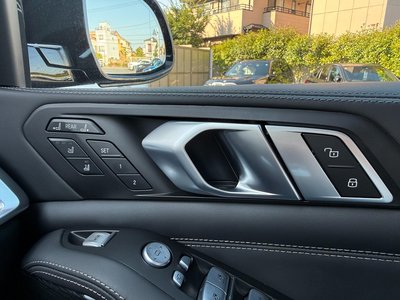 2023 BMW X7 缩略图 29
