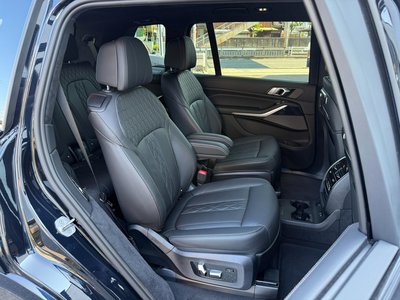 2023 BMW X7 缩略图 17