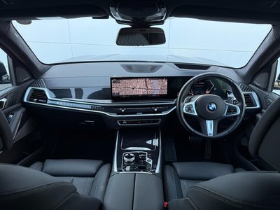 2023 BMW X7 缩略图 22