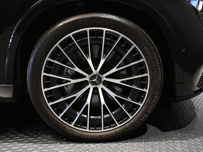 MERCEDES-BENZ GLC AMG - 10