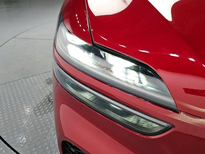 صورة 9 لـ 2022 Genesis GV70