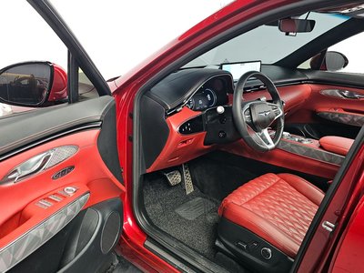 2022 Genesis GV70 — миниатюра 17