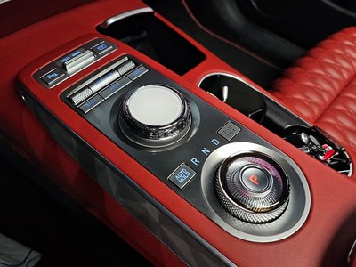 2022 Genesis GV70 — миниатюра 12