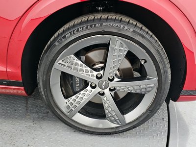صورة 8 لـ 2022 Genesis GV70