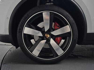 PORSCHE MACAN - 6