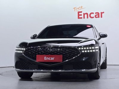 صورة 2 لـ 2022 Genesis G90 (RS4)