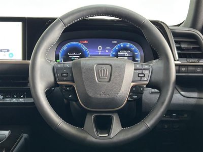 2025 Toyota CROWN SPORT thumbnail 11
