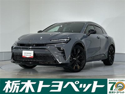 2025 Toyota CROWN SPORT photo 1