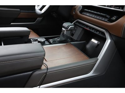 صورة مصغرة 56 لـ 2023 Toyota TUNDRA