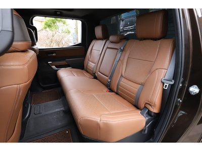 صورة مصغرة 12 لـ 2023 Toyota TUNDRA