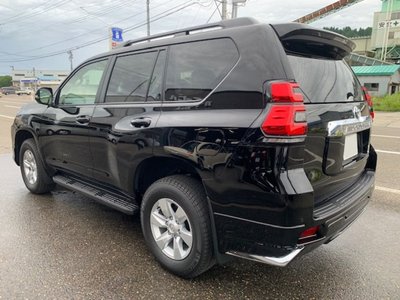 TOYOTA LAND CRUISER PRADO - 6