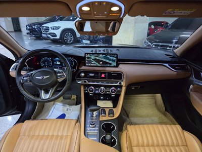 GENESIS THE NEW G70 - 8