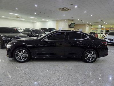 GENESIS THE NEW G70 - 2
