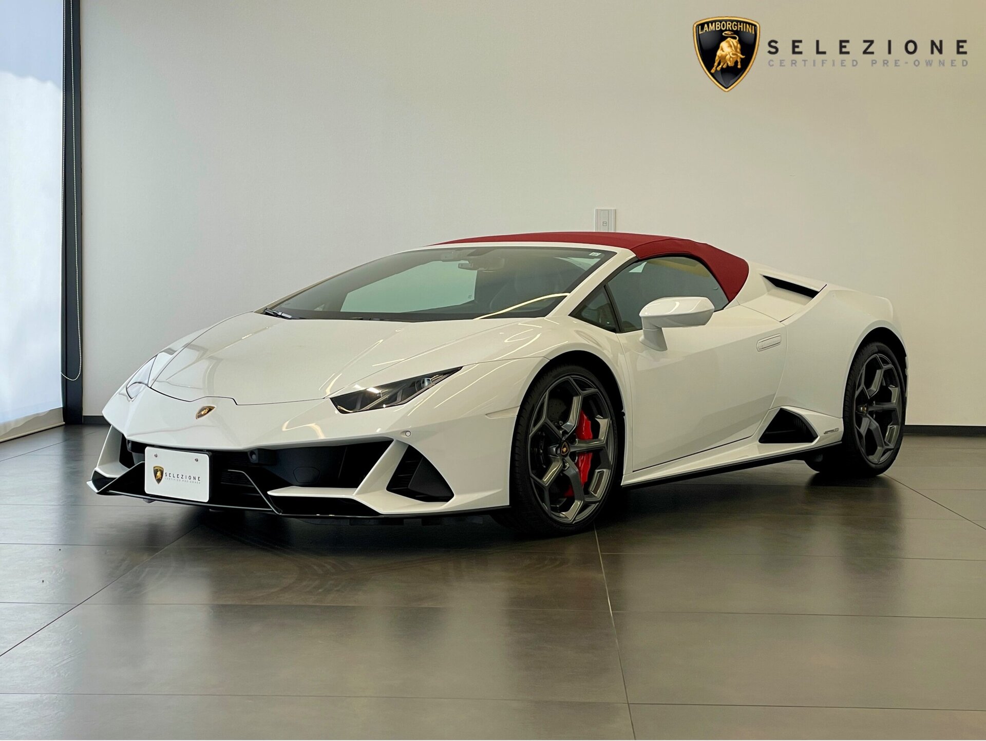 LAMBORGHINI HURACAN SPYDER - View 1