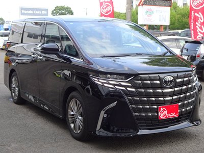2025 Toyota ALPHARD — фото 3