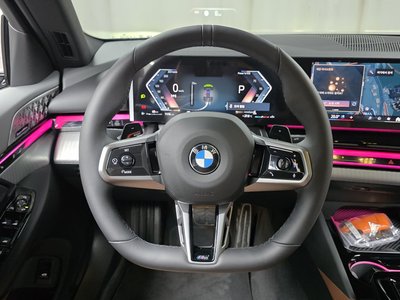 2025 BMW 5 SERIES 缩略图 20
