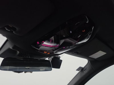 2025 BMW 5 SERIES 缩略图 22