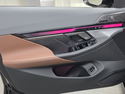 2025 BMW 5 SERIES 缩略图 14