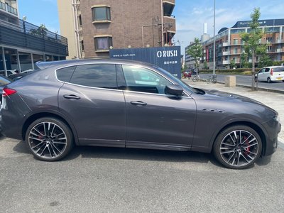 2021 Maserati LEVANTE — фото 3
