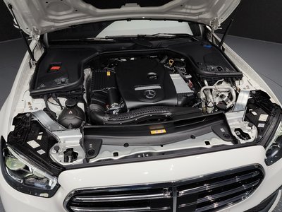 MERCEDES-BENZ E-CLASS - 7