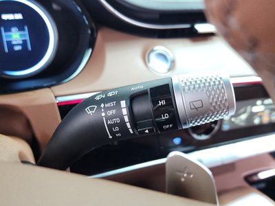صورة مصغرة 30 لـ 2022 Genesis GV70