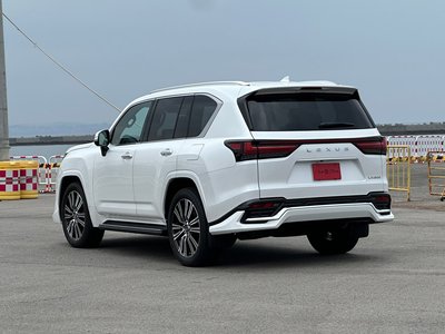 LEXUS LX - 5