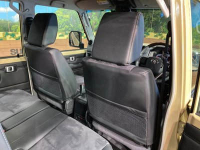 2025 Toyota LAND CRUISER 70 — миниатюра 38