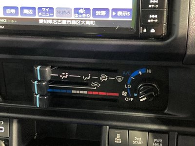 2025 Toyota LAND CRUISER 70 — миниатюра 45