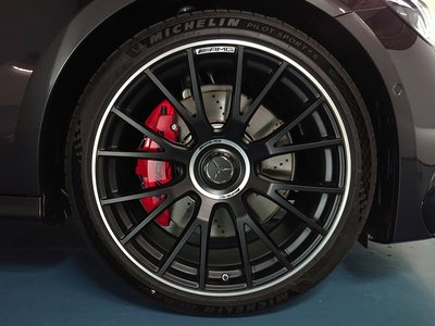 MERCEDES-BENZ E-CLASS AMG - 10