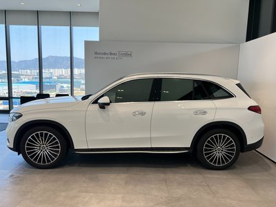 MERCEDES-BENZ GLC - 8