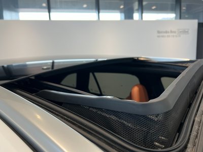 MERCEDES-BENZ GLC - 10