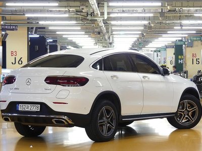 MERCEDES-BENZ GLC - 4