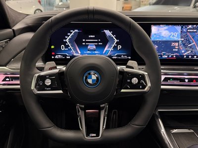 صورة مصغرة 17 لـ 2026 BMW 7 SERIES