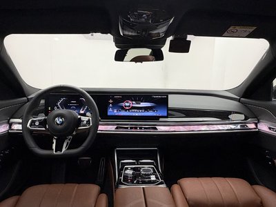 BMW 7 SERIES - 8
