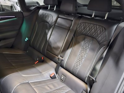 BMW 6 SERIES GT - 10