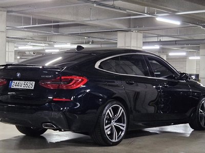 BMW 6 SERIES GT - 3