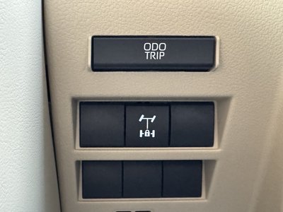 TOYOTA LAND CRUISER 300 - 4