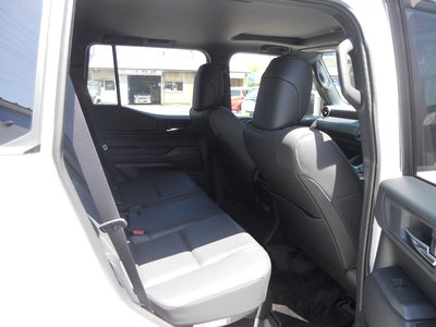 TOYOTA LAND CRUISER 250 - 10