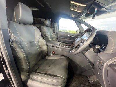 صورة 10 لـ 2024 Toyota ALPHARD