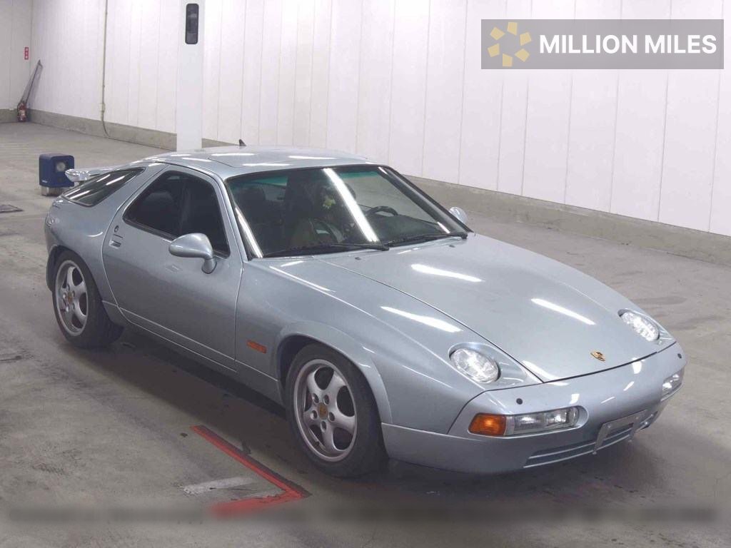 PORSCHE 928 - View 1