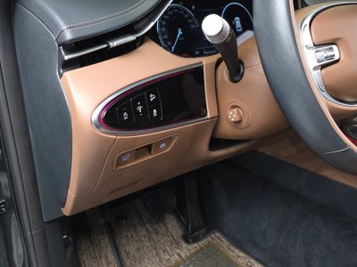 2022 Genesis GV70 thumbnail 19