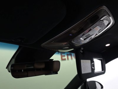 2022 Genesis GV70 thumbnail 34