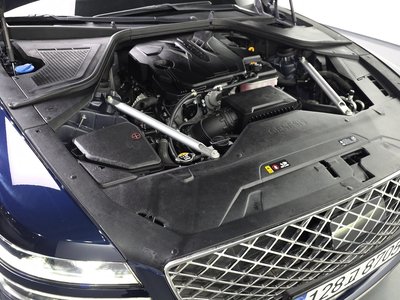 GENESIS G80 (RG3) - 7
