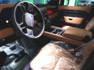 2026 LAND Rover DEFENDER 照片 5