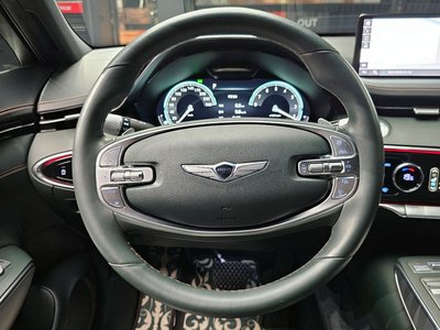 2021 Genesis GV70 — миниатюра 13