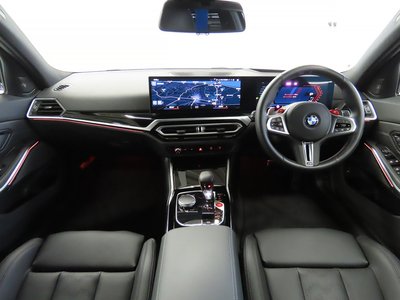BMW M3 SEDAN - 7