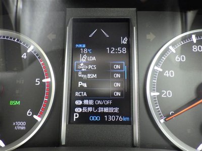 TOYOTA GRAND ACE - 10