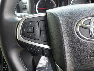 TOYOTA GRAND ACE - 7