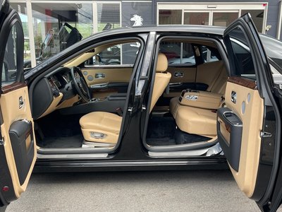صورة 9 لـ 2013 ROLLS-ROYCE GHOST